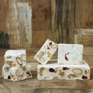 Afbeelding van Nougat eigen fabricaat (225 gram)